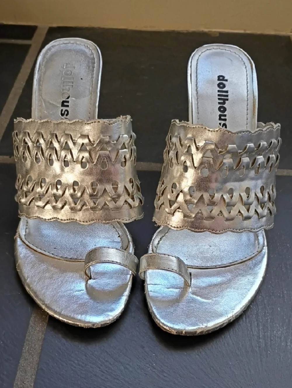 Dollhouse Metallic Silver Woven Toe-Loop Slide Mules | Size 6.5 - Picture 1 of 9